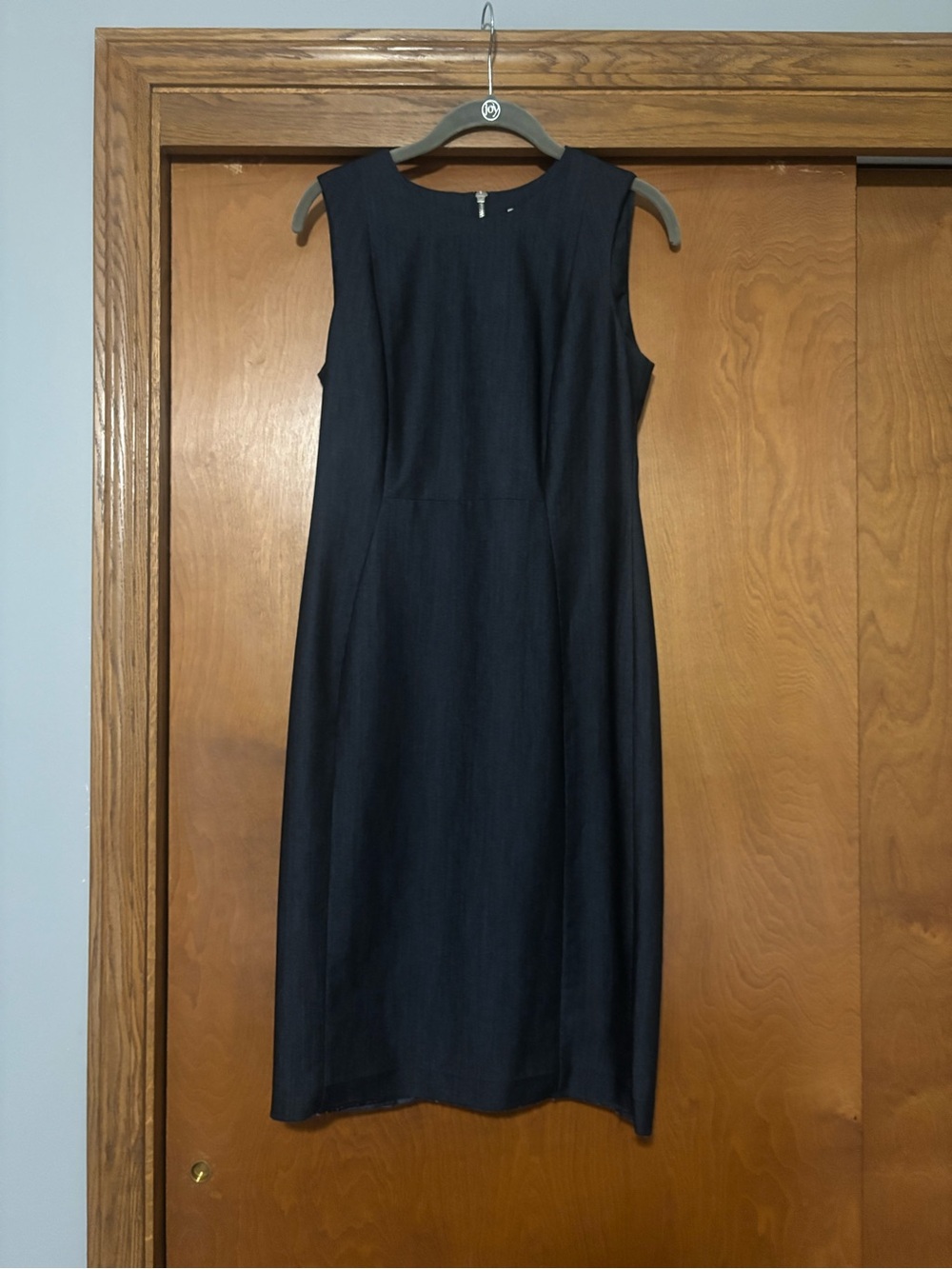 Women’s Calvin Klein
Sleeveless Navy Sheath Dress